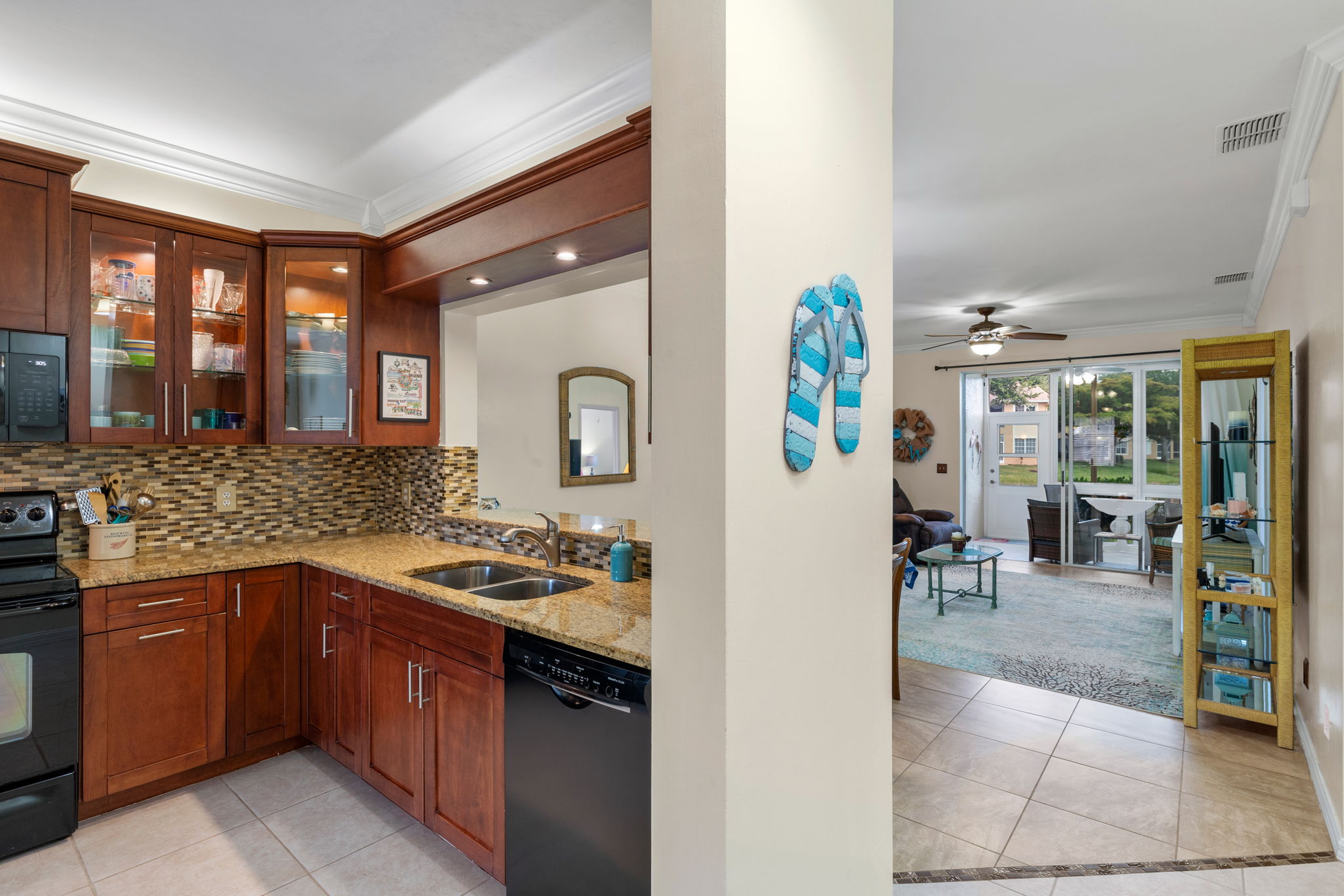Kitchen 1 of 3