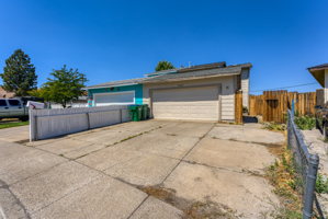 15033 Cuprite St, Reno, NV 89506, USA Photo 2