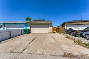 15033 Cuprite St, Reno, NV 89506, USA Photo 1