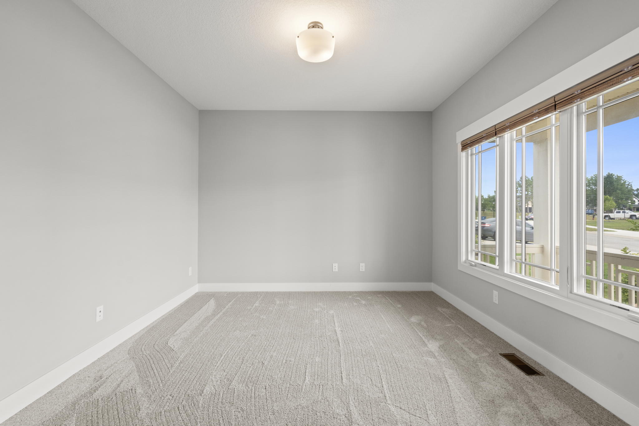 15038 Leo Creek Blvd, Leo, IN 46765, USA Photo 6