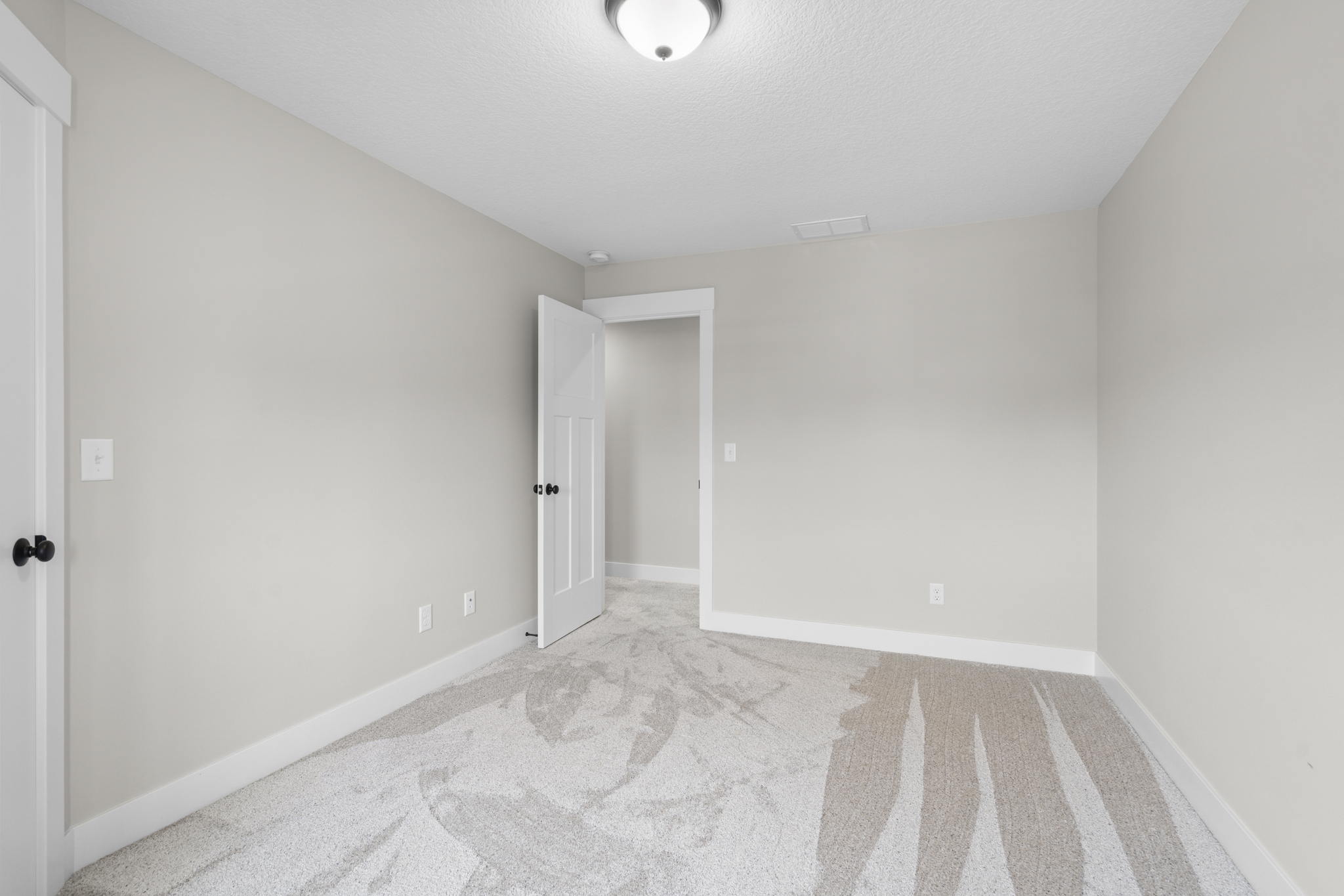 15038 Leo Creek Blvd, Leo, IN 46765, USA Photo 30