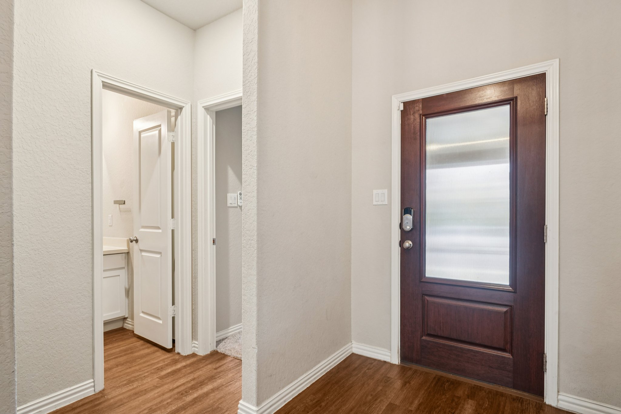 Stagehand Dr-S0412-005.jpg