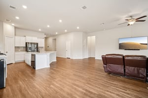 Stagehand Dr-S0412-008.jpg