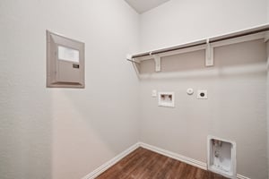 Stagehand Dr-S0412-016.jpg