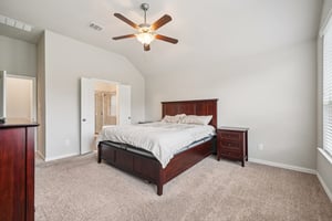 Stagehand Dr-S0412-022.jpg