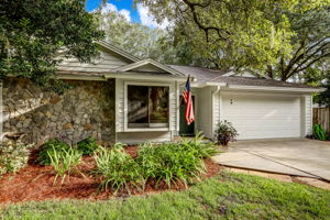 Welcome to 1504 Canterbury Ln