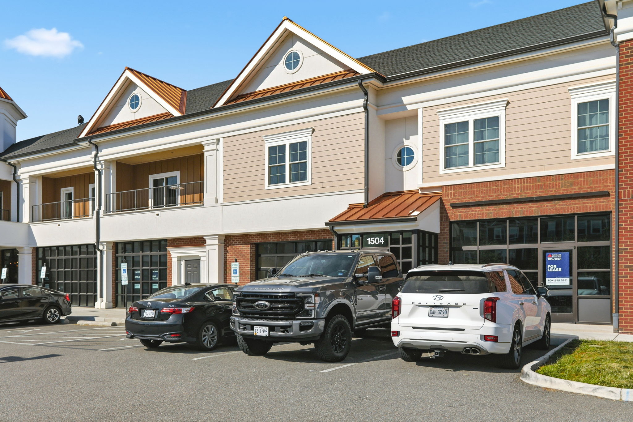 01-Exterior Front