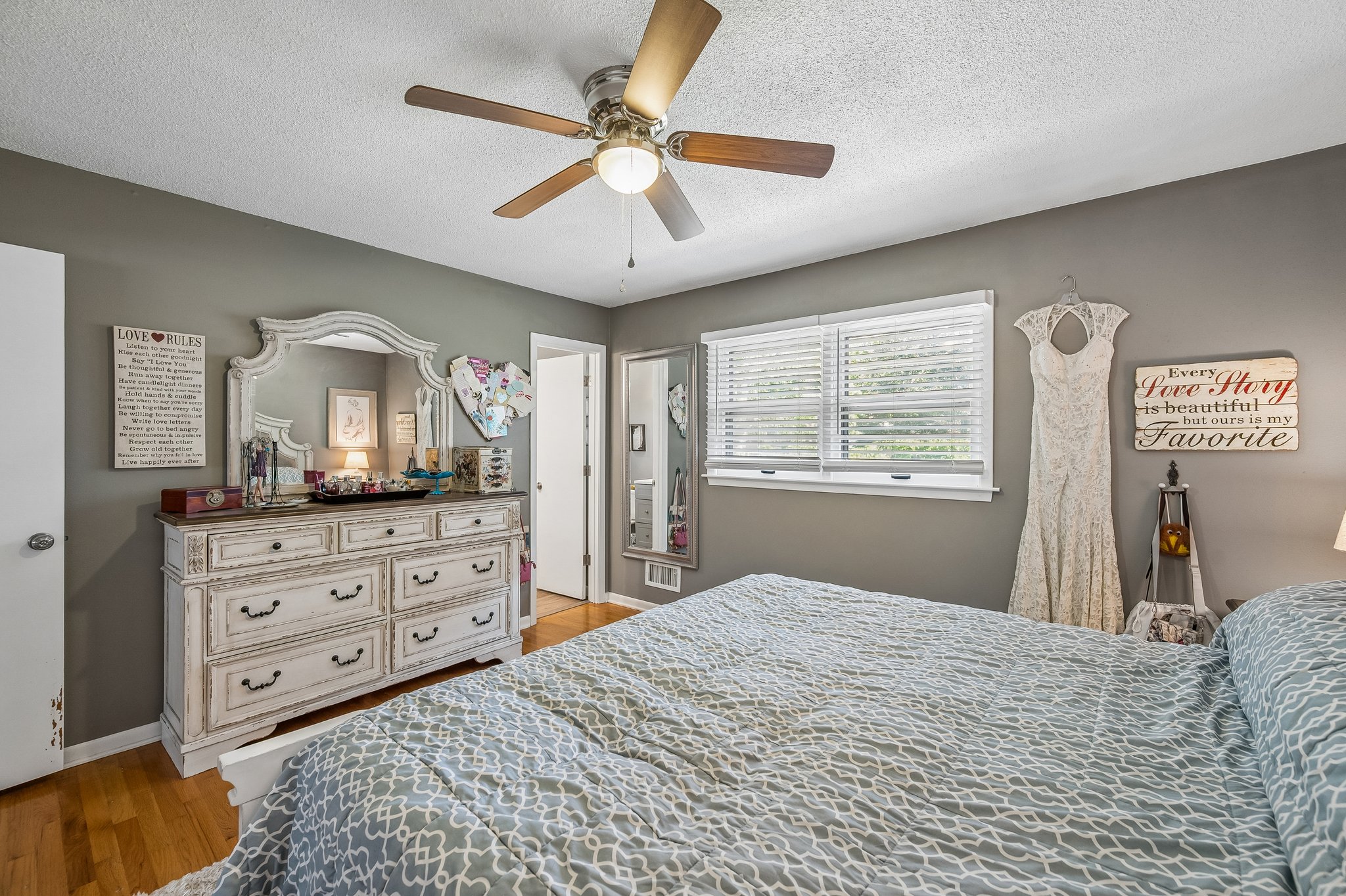 1504 NE 76th St_011.jpg