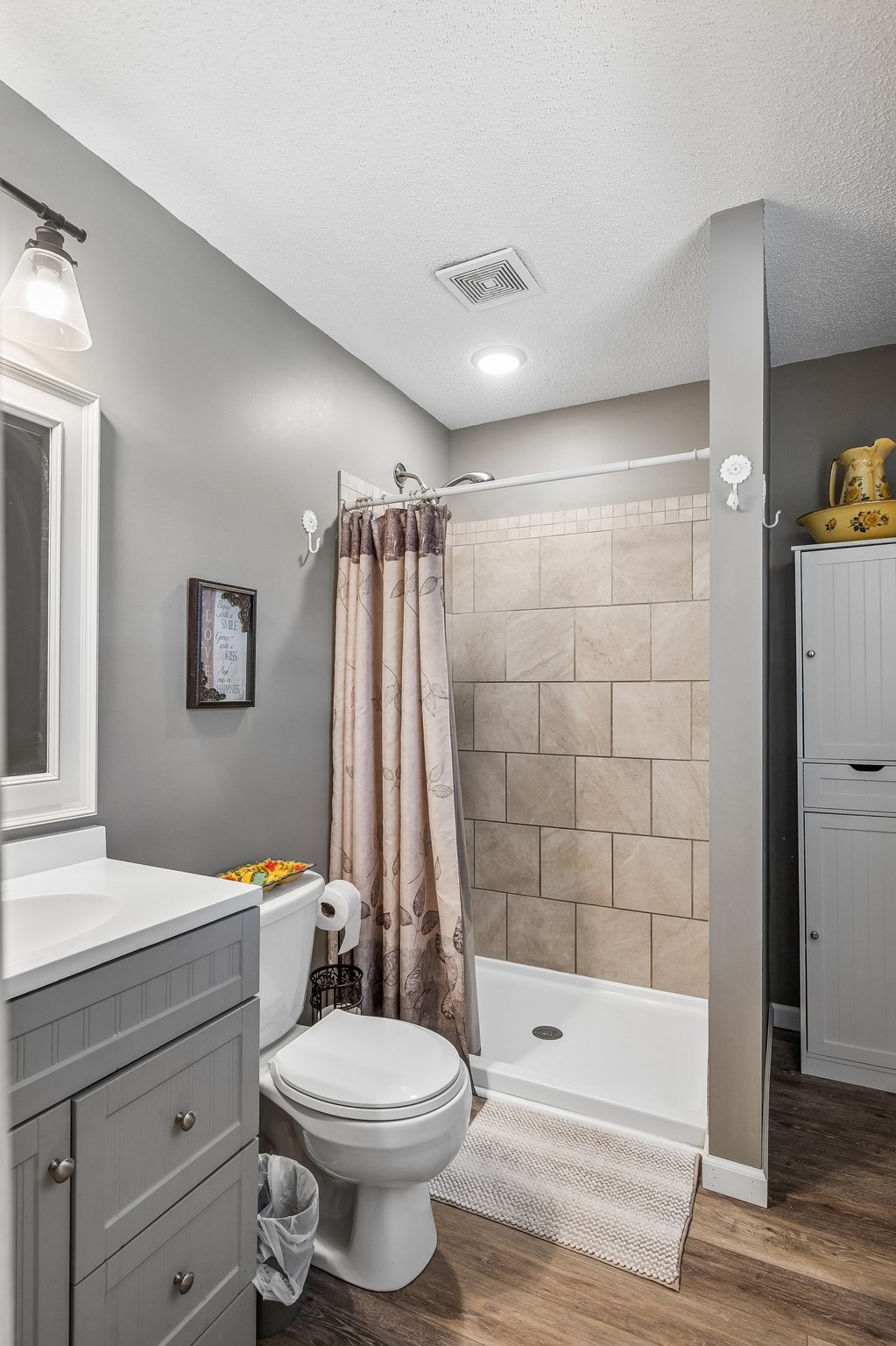 1504 NE 76th St_012.jpg