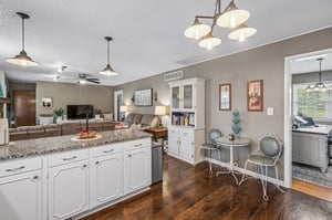 1504 NE 76th St_009.jpg