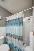 1504 NE 76th St_015.jpg