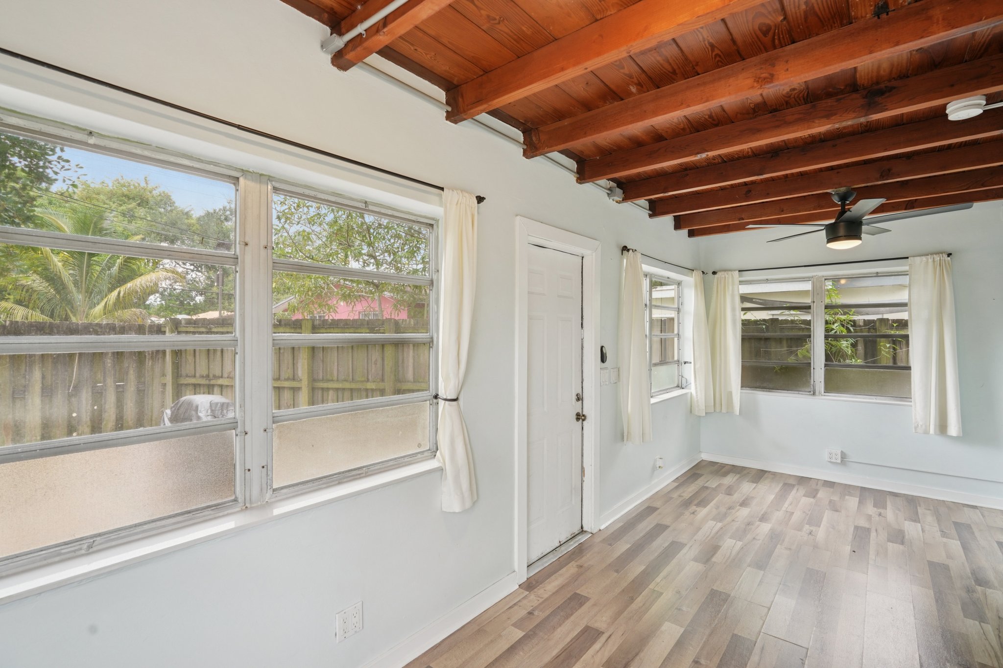 NW 2nd Ave-S1507-021.jpg