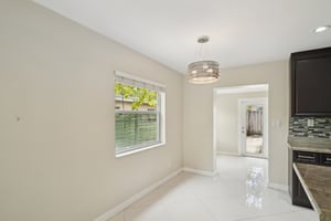 NW 2nd Ave-S1507-010.jpg