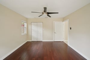NW 2nd Ave-S1507-040.jpg