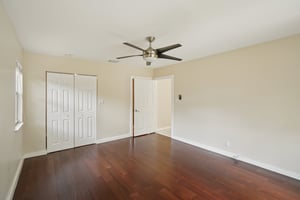 NW 2nd Ave-S1507-041.jpg