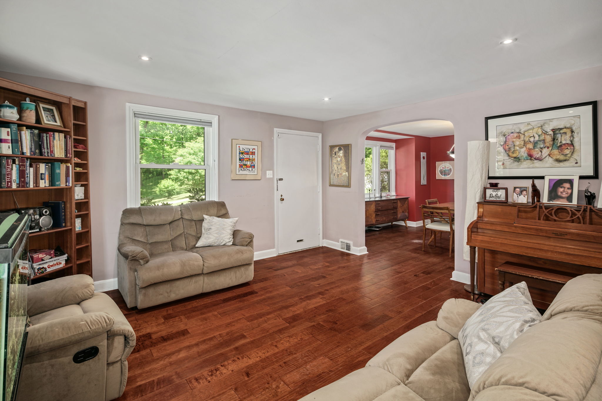 1504 Remington Rd, Wynnewood, PA 19096 PLUSH Image Corporation