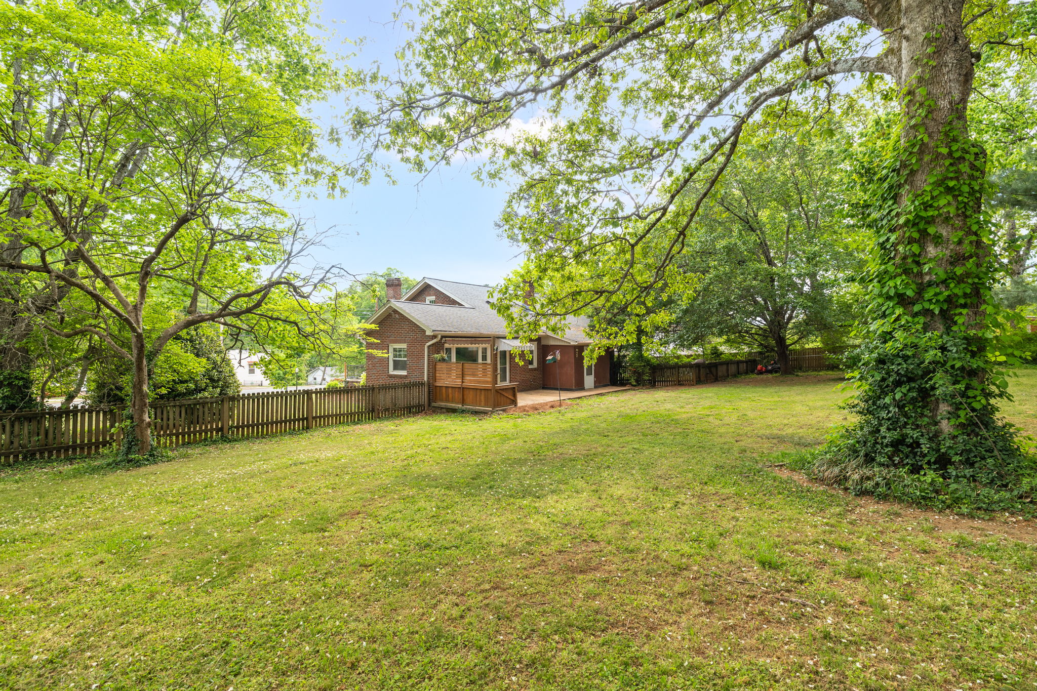 1505 Courtland Ave-30