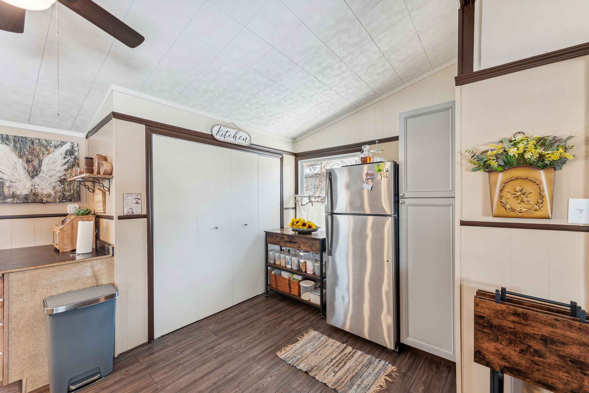 14_Interior