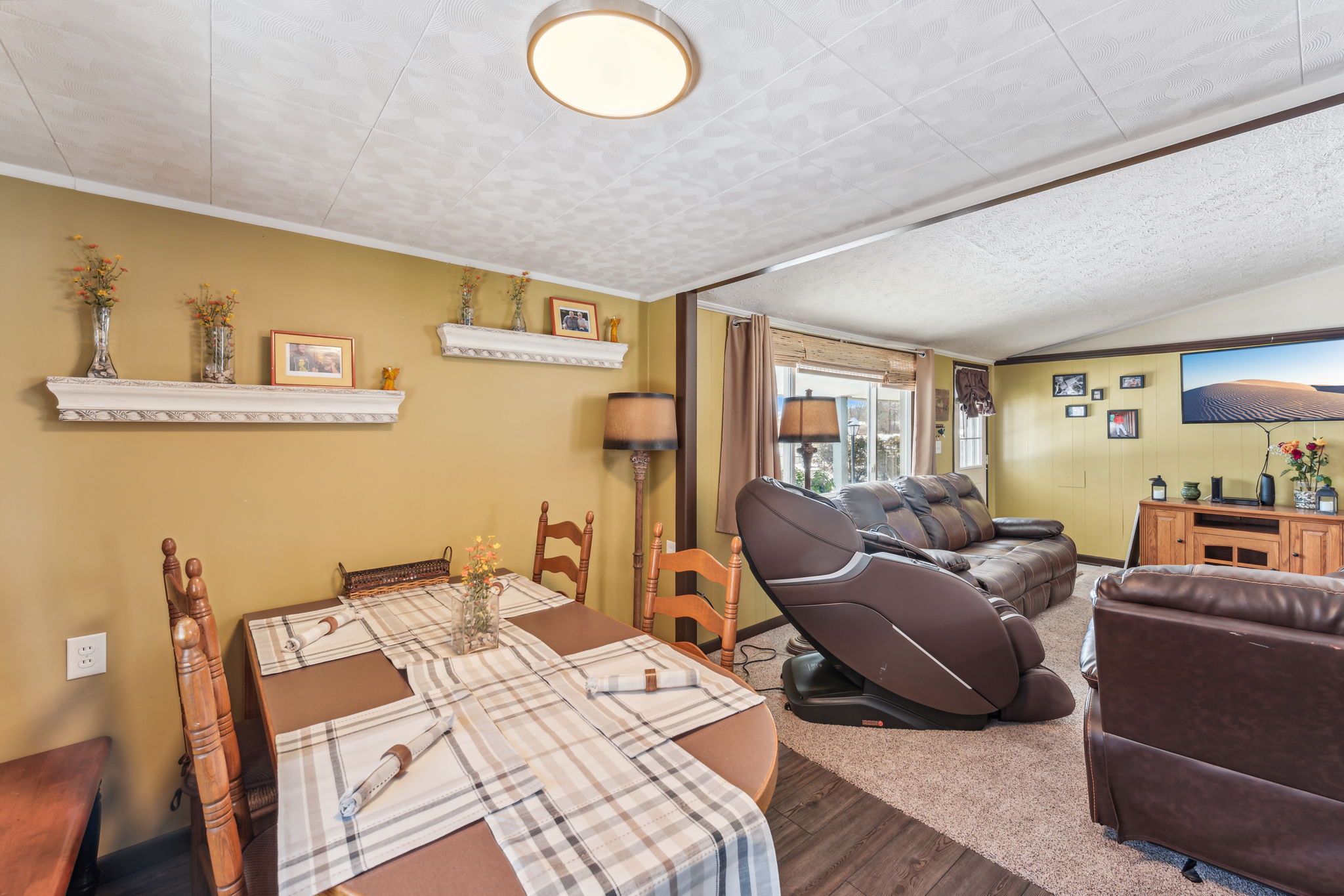 11_Interior