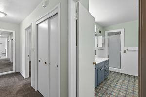  Photo 38