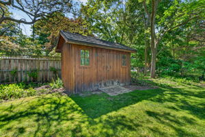  Photo 44