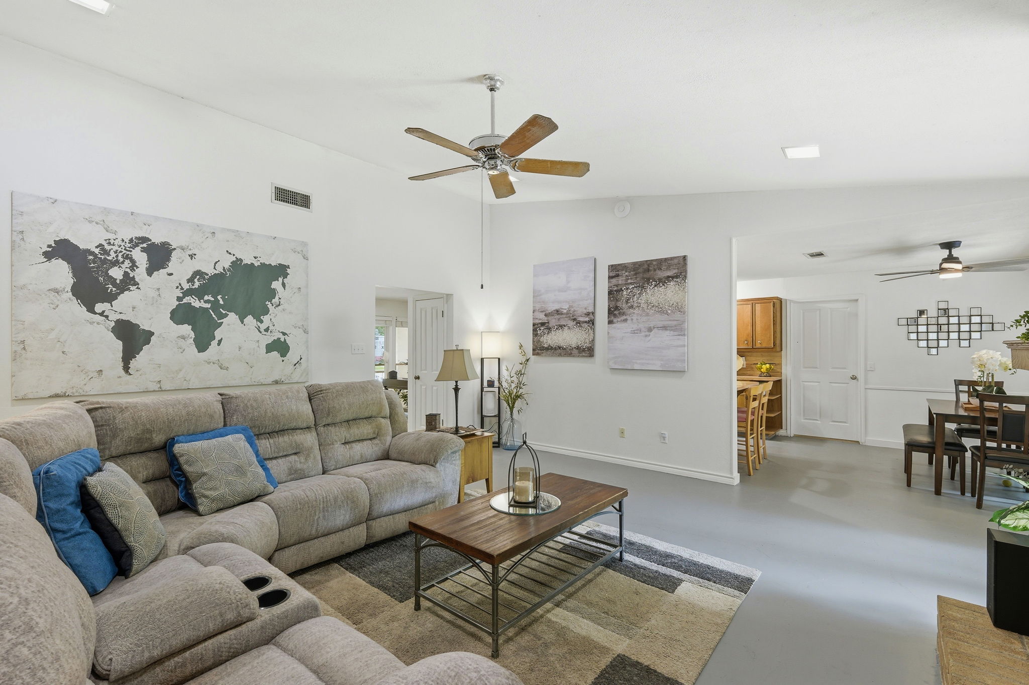 Living/Eating Area/Kitchen