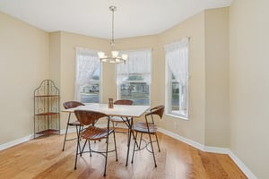 Canales Ln-S2701-013.jpg