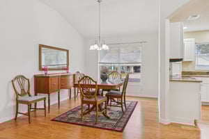 Canales Ln-S2701-015.jpg