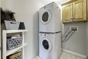 17 Laundry Room