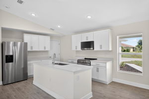 Kitchen 1 of 5