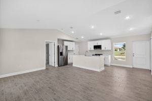 Living Room 1 of 5