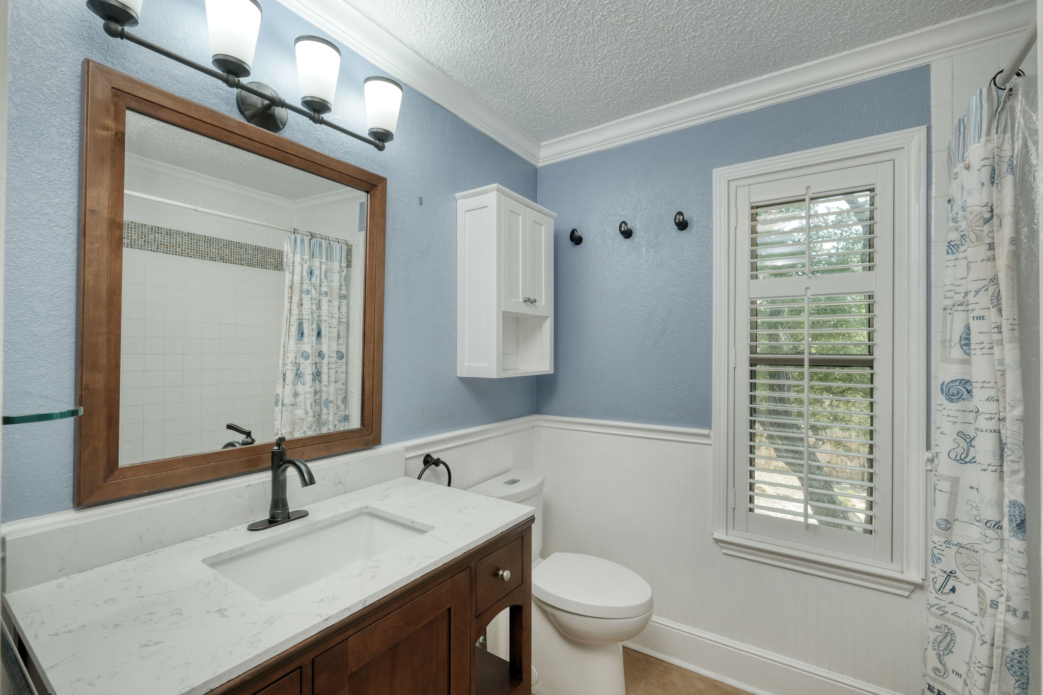 Hall Bathroom