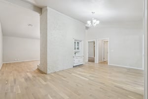 1506 Taurus Dr_006.jpg