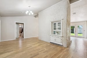 1506 Taurus Dr_007.jpg