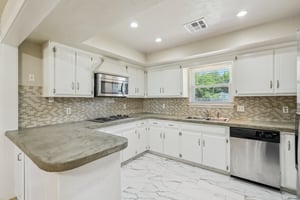 1506 Taurus Dr_017.jpg