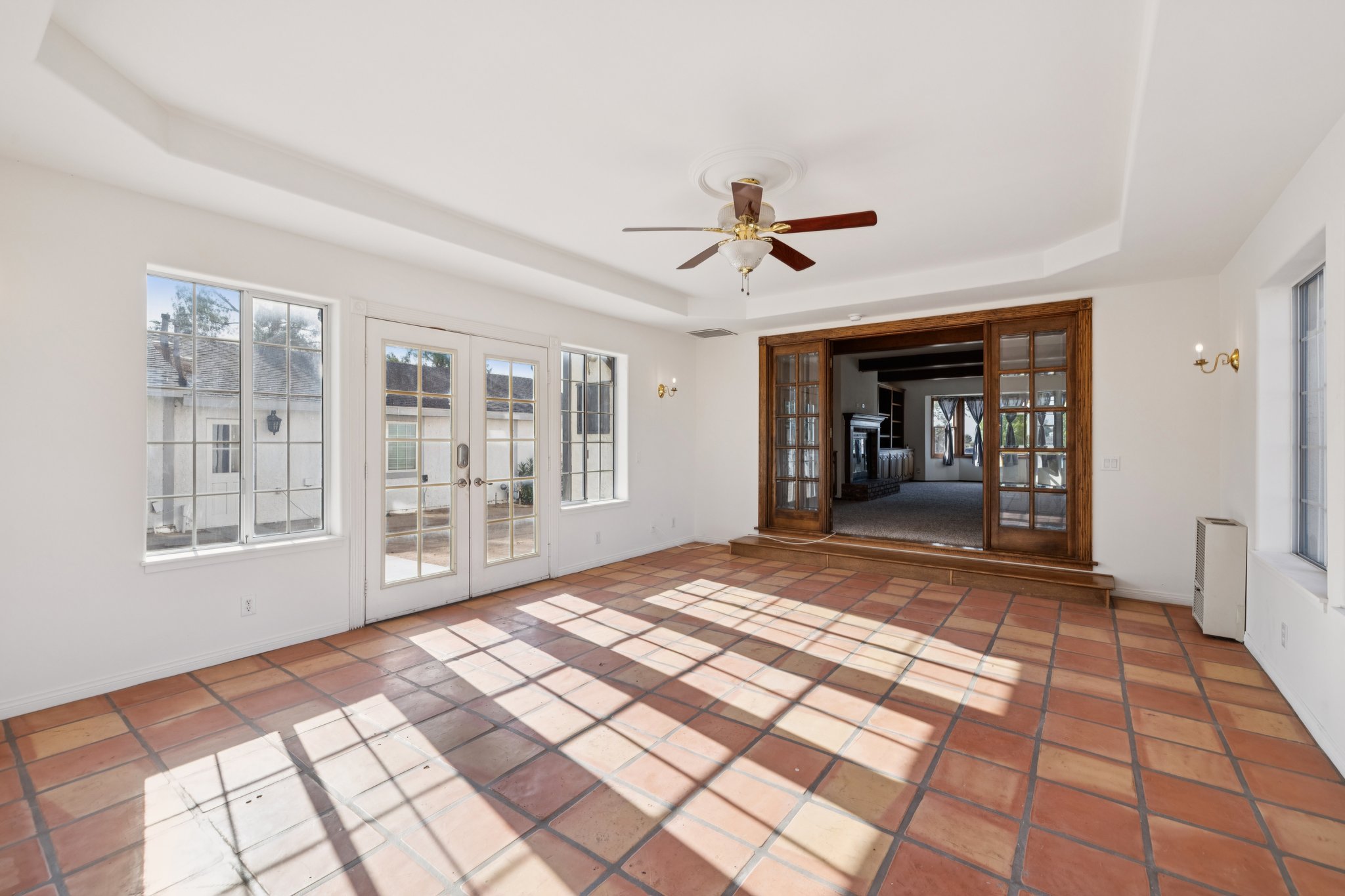 W Ave L12-S2506-013.jpg