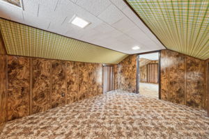 17_Interior