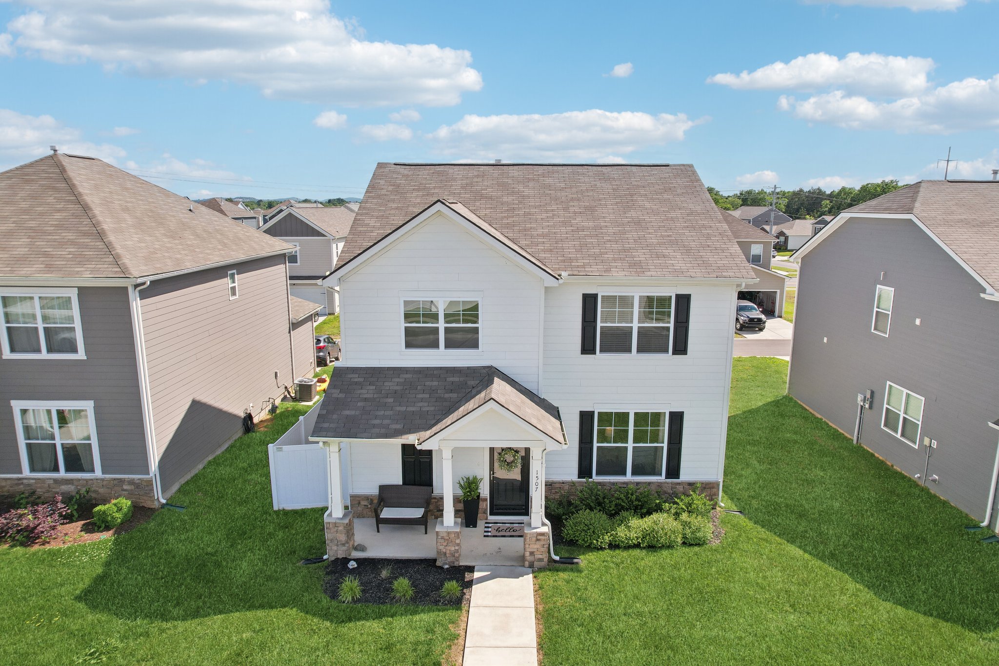 Ashgrove Pl-2405-068.jpg