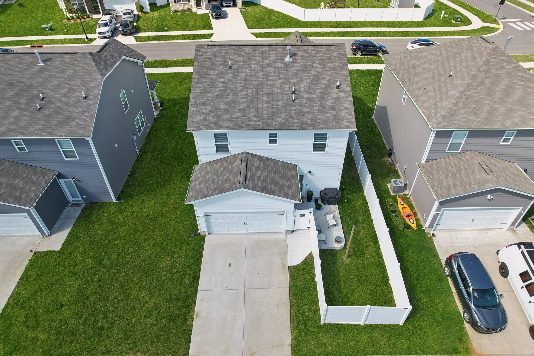 Ashgrove Pl-2405-085.jpg