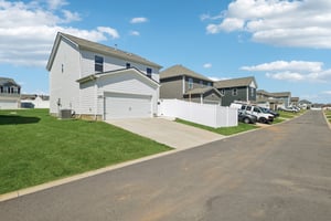 Ashgrove Pl-2405-014.jpg