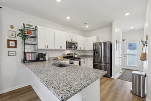 Ashgrove Pl-2405-026.jpg