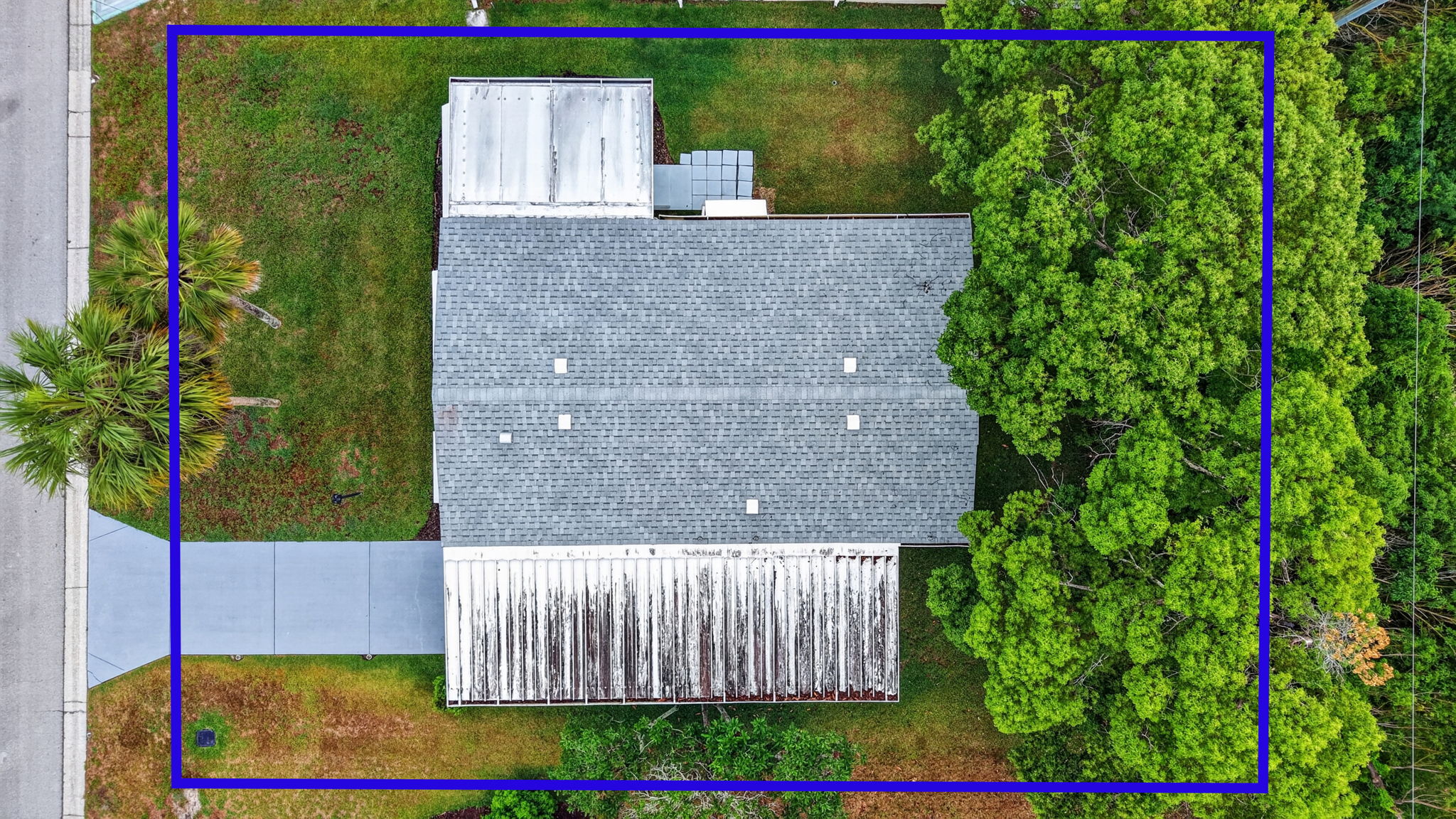 Aerial Side Elevation with Property Lines and Rear PRIVACY LANDSCAPING!