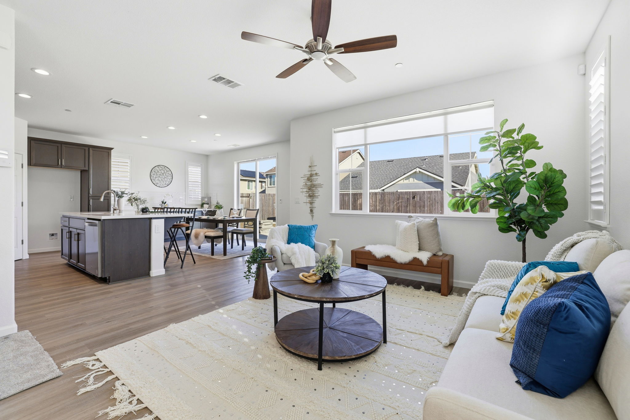 005_F8_1507 Valley Oak Dr