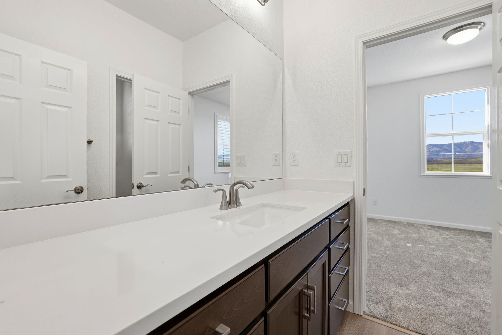 027_F8_1507 Valley Oak Dr