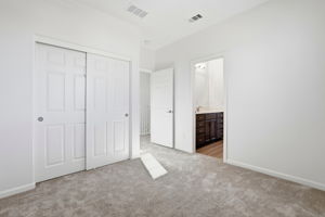 021_F8_1507 Valley Oak Dr