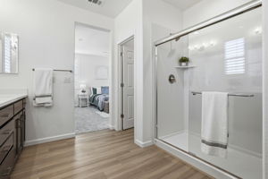 030_F8_1507 Valley Oak Dr