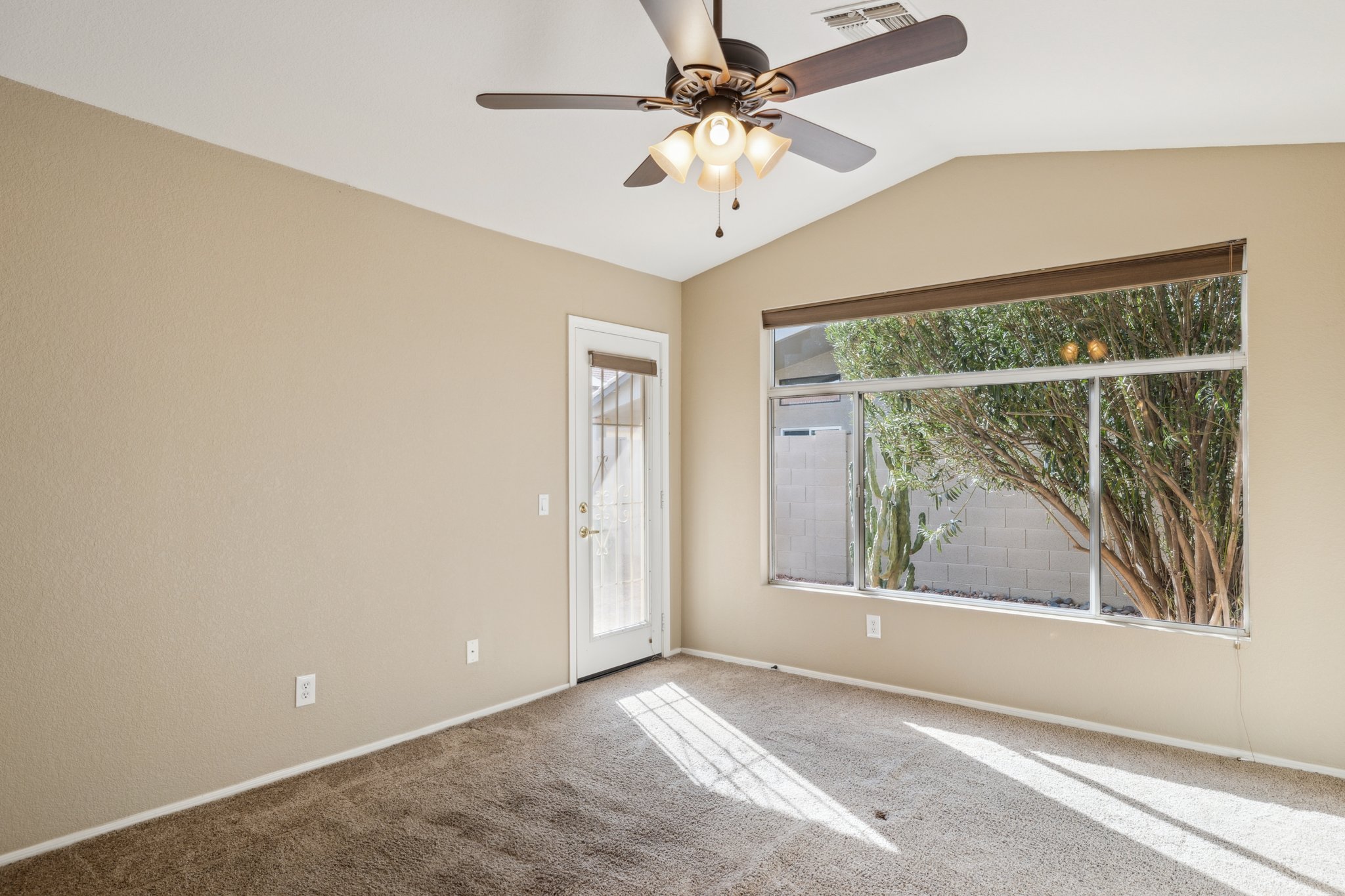 15077 W Vale Dr - 012 Primary Bedroom with Patio Access.jpg