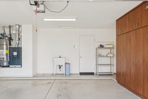 15077 W Vale - 024 Garage.jpg