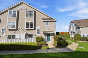  Photo 0