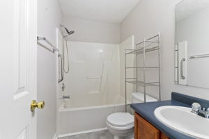  Photo 23